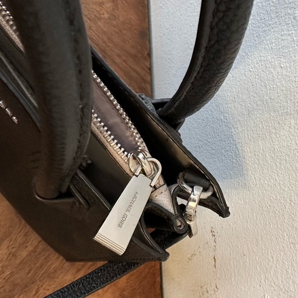 Michael Kors Mini Mercer Bag - Picture 5 of 6